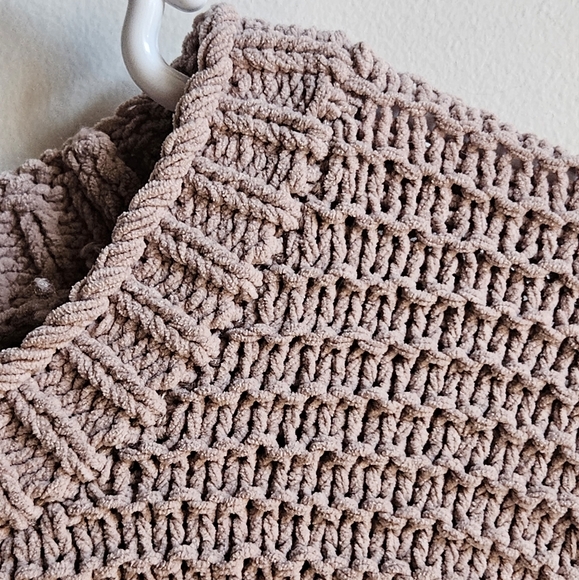 Abercrombie & Fitch Comfy Knit Sweater in Women's M - Picture 5 of 10